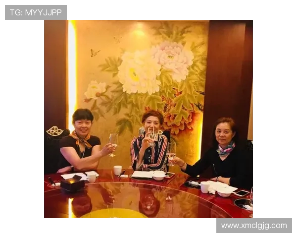 南部鲨鱼与南方哈士奇的奇妙对决与友谊之旅