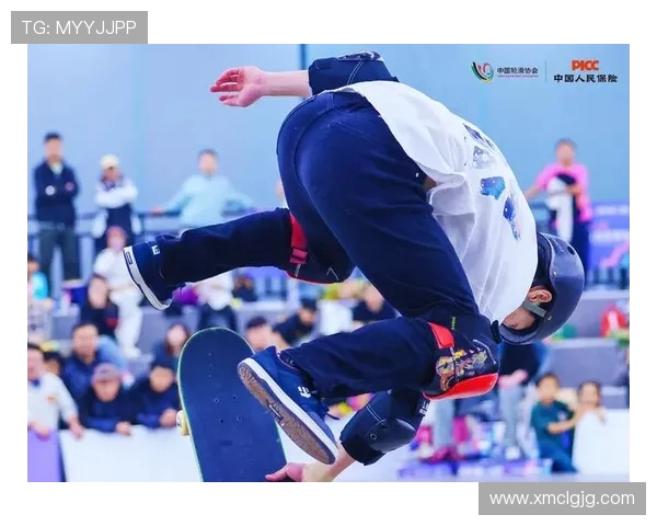 重庆滑板队在世界滑板锦标赛中以56分稳居积分榜首位