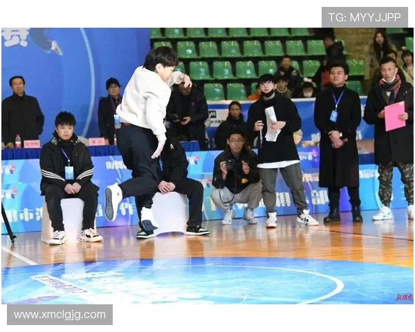 杭州街舞队在世界攀岩锦标赛中的精彩表现与状态分析